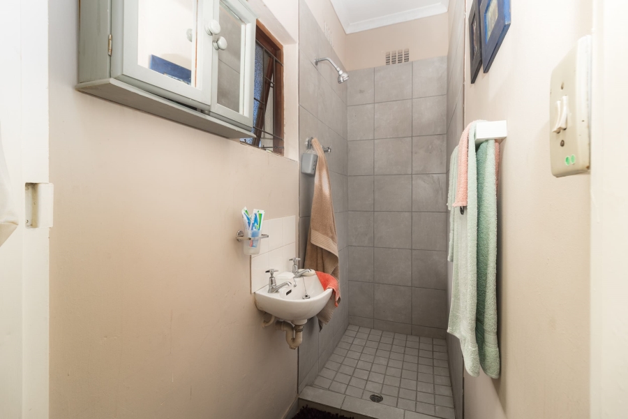 5 Bedroom Property for Sale in La Rochelle Western Cape